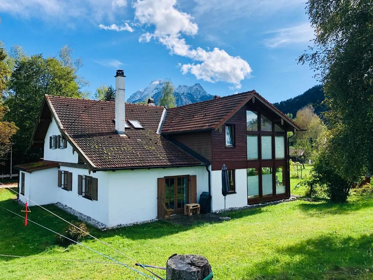 Allgaeuglueck - Natur & Stadtnah contacts